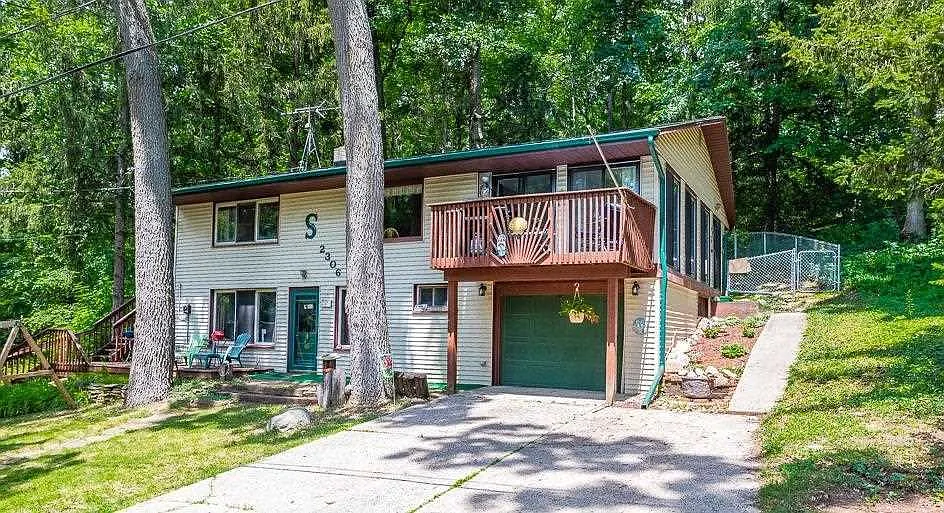 2306 Timber Trl photo 1