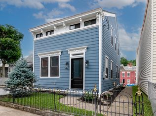 821 Perry St, Covington, KY 41011