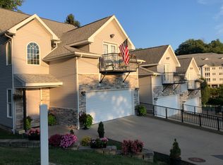 101 Vienna Dr, Morgantown, WV 26505