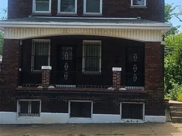 3008 Chippewa St, Saint Louis, MO 63118
