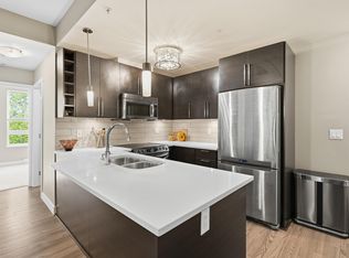14358 60th Ave #203, Surrey, BC V3X 0G3