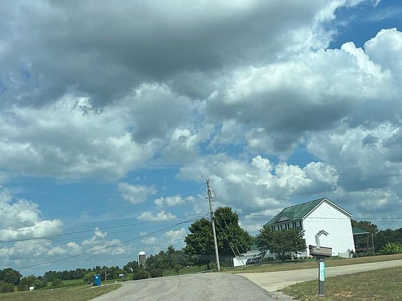 5th image of 44 Owl Creek Dr