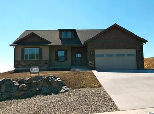 1956 Sunnyside Ave, Moscow, ID 83843