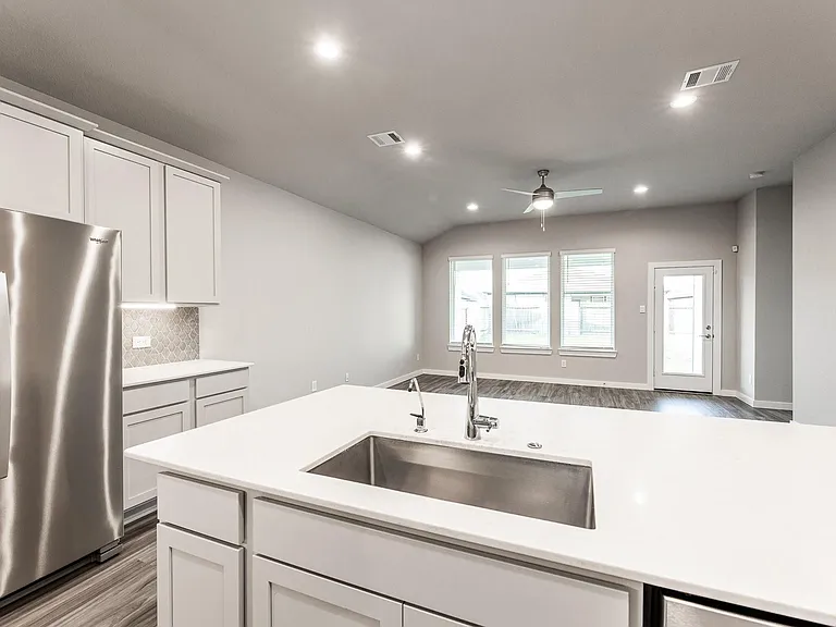 22806 Theodoli Dr — Photo 13