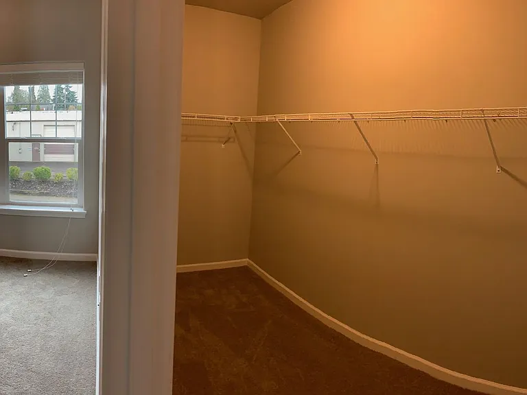 807 Water Ave NE — Photo 12