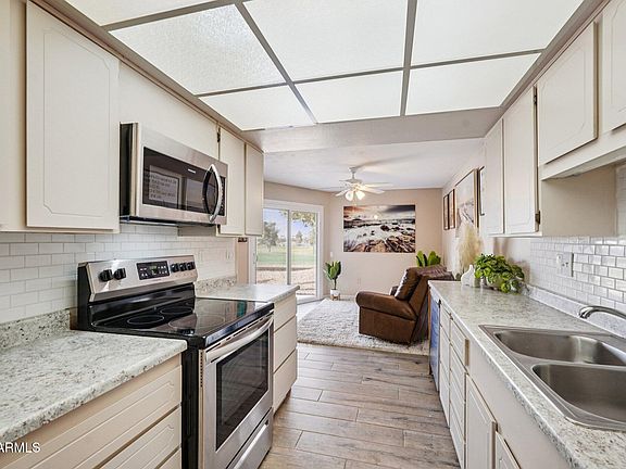 3rd image of 19874 N STAR RIDGE Drive