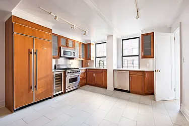 Rented by Brown Harris Stevens