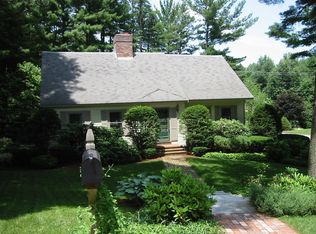 24 Fairhaven Rd, Nashua, NH 03060