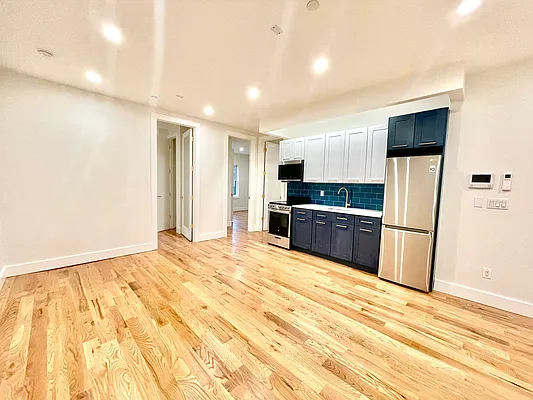 Rented by Doorway NYC, LLC | media 10