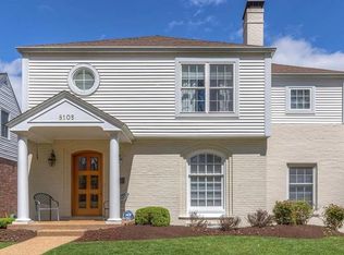 8105 Stratford Dr, Saint Louis, MO 63105