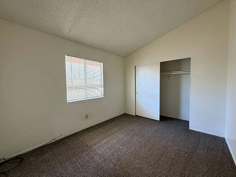 364 Rio Grande Ct #A — Photo 8