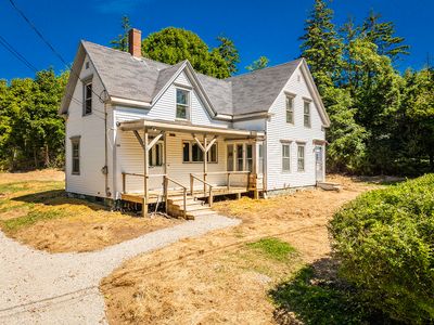 28 Sea Street, Saint George, ME, 04860