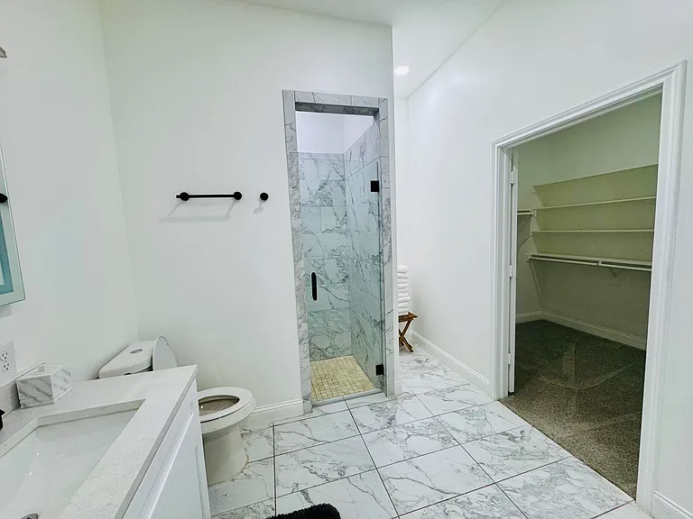 2906 Jim St — Photo 11