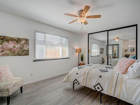4th image of 8728 Tiogawoods Dr