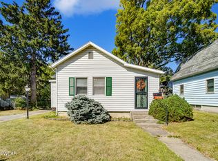 562 Hazel Ave, Lima, OH 45801
