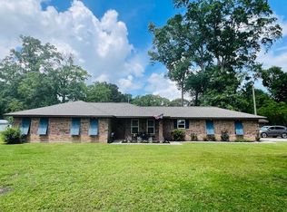 371 Holly Bay Cir, Hemphill, TX 75948