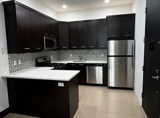 25-71 22nd St #3A, Astoria, NY 11102