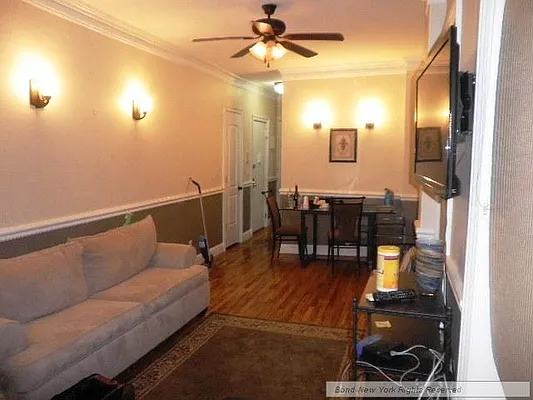 Rented by Bond New York | media 33