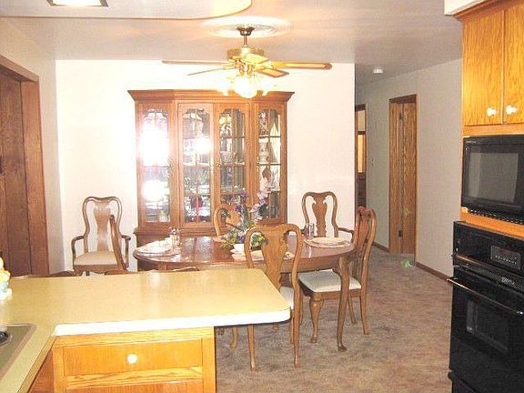 4th image of 2646 Algonquin Dr