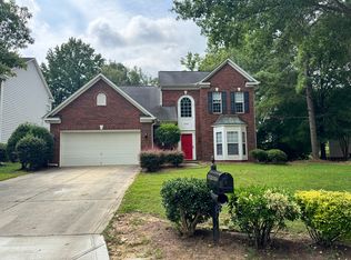 15643 Donnington Dr, Charlotte, NC 28277