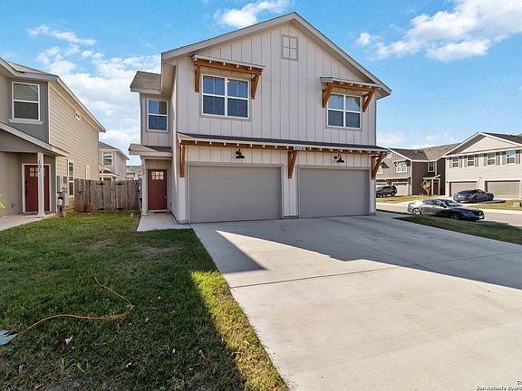 3rd image of 10330 Candlewood Way