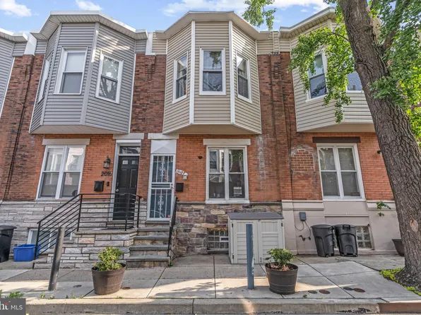 2018 Mercy St, Philadelphia, PA 19145