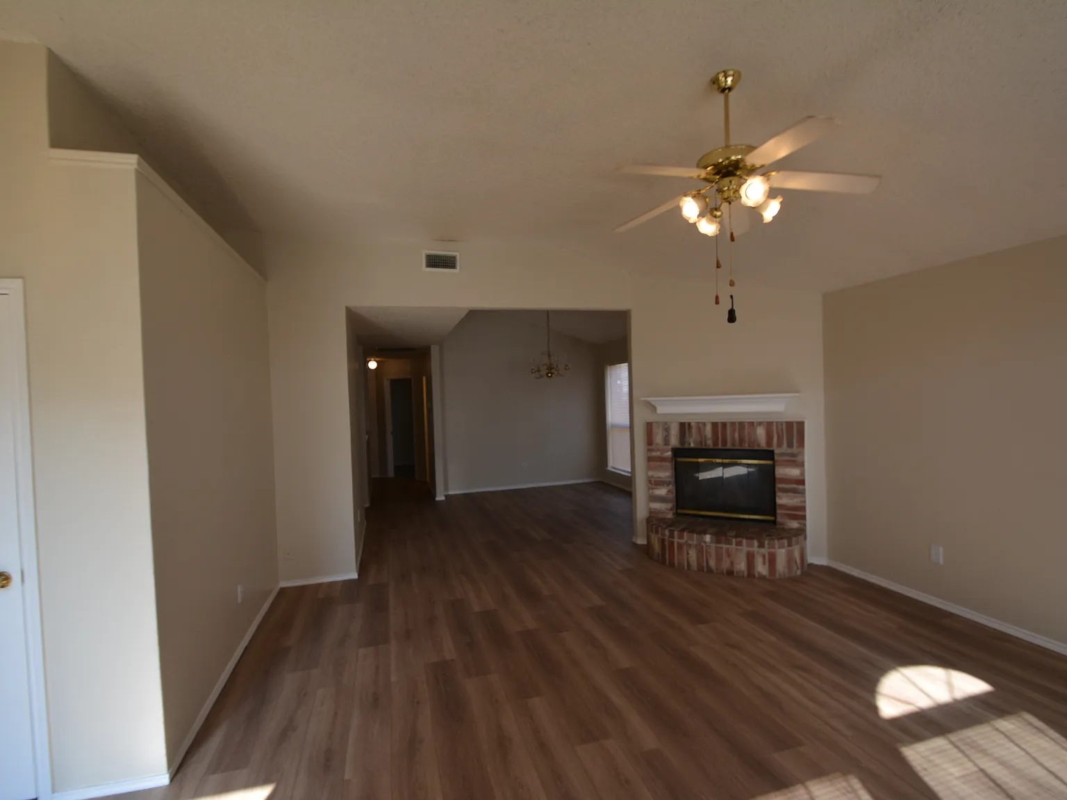 3 bed, 1562 sqft, $1,795 — Photo 4