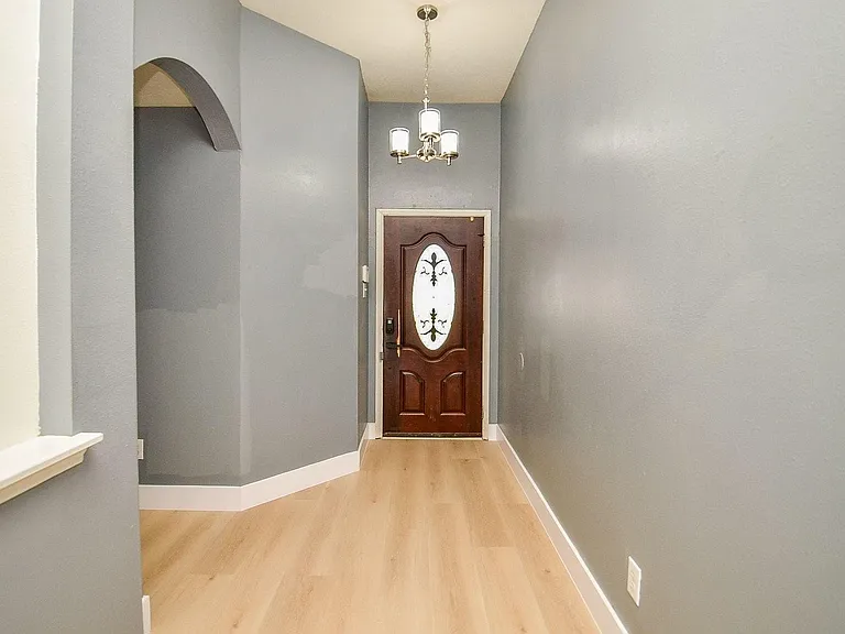 16307 Scotch Hollow Ln — Photo 11