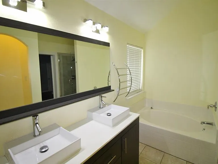 4003 Greenwood Way — Photo 19