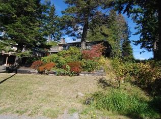 6813 Totem Beach Loop Rd, Marysville, WA 98271