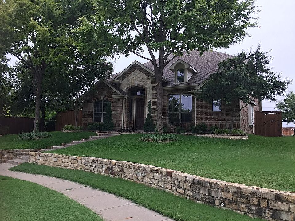 1st image of 15502 Forest Creek Dr