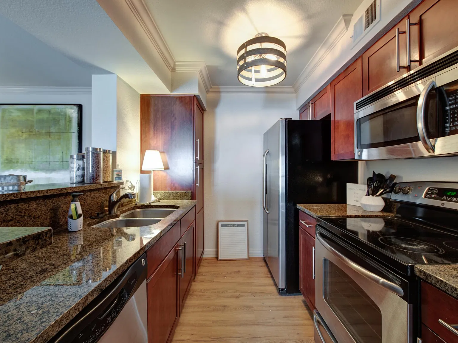 2025 E Campbell Ave — Photo 4