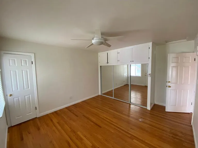 5354 E Falls View Dr — Photo 5