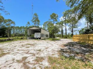 1 SE 855th Ave, Suwannee, FL 32692