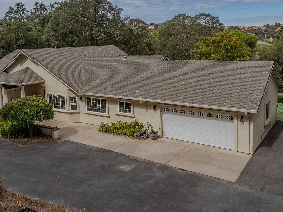 1st image of 2466 Barbour Rd