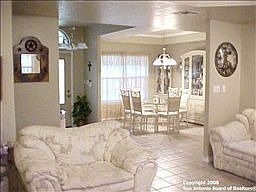 3rd image of 100 Cactus Ln