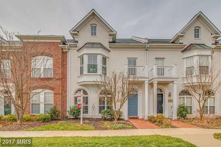 1st image of 531 Longhorn Cres