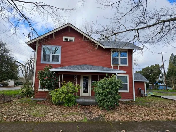 608 4th St APT 1, Springfield, OR 97477