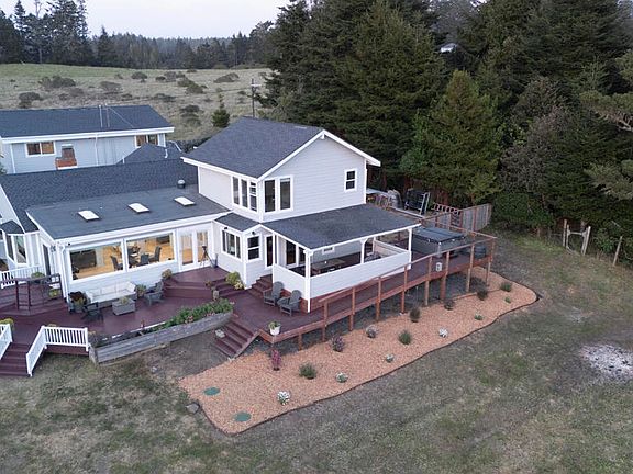 5th image of 32751 Navarro Ridge Rd