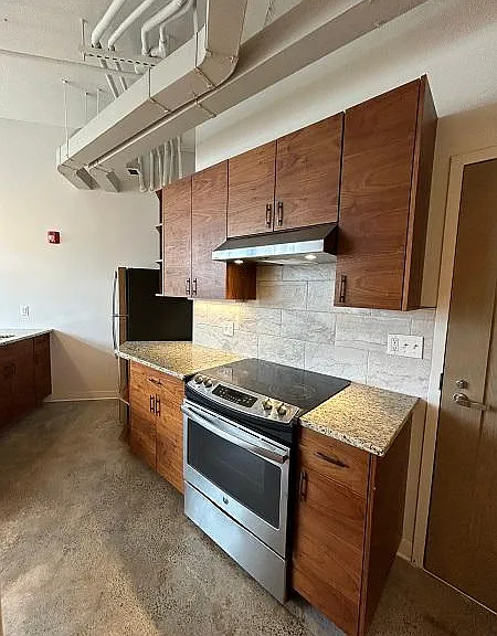 117 Lofts — Photo 28