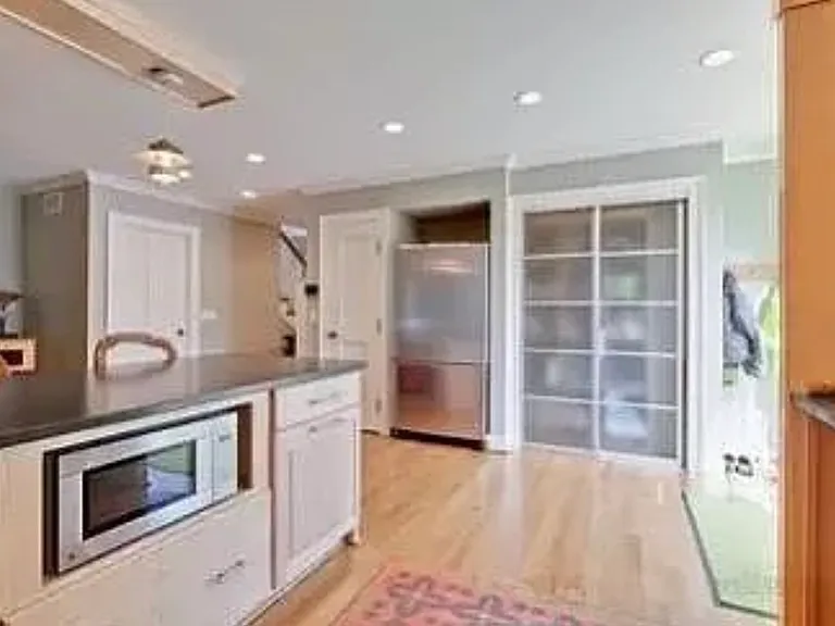 916 Driscoll Ct — Photo 9