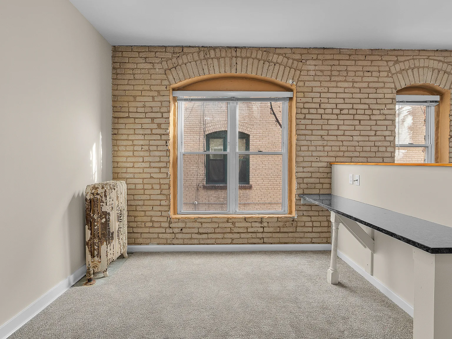 1 bed, 442 sqft, $949 — Photo 2