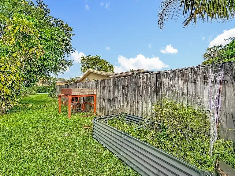 7504 NW 44th Ct #W — Photo 46