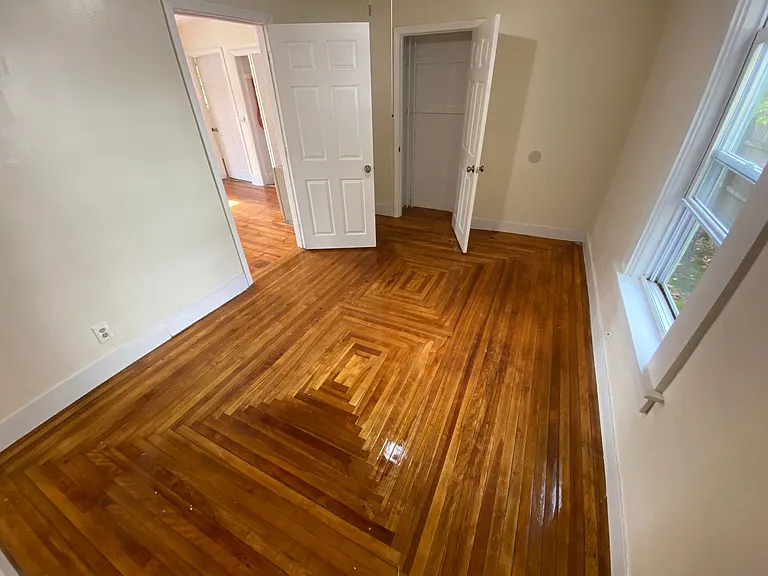 64-Grove-St (20 Forest St) — Photo 17