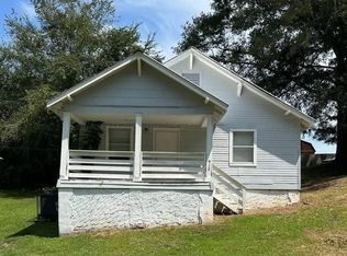 912 D St, Jasper, AL 35501