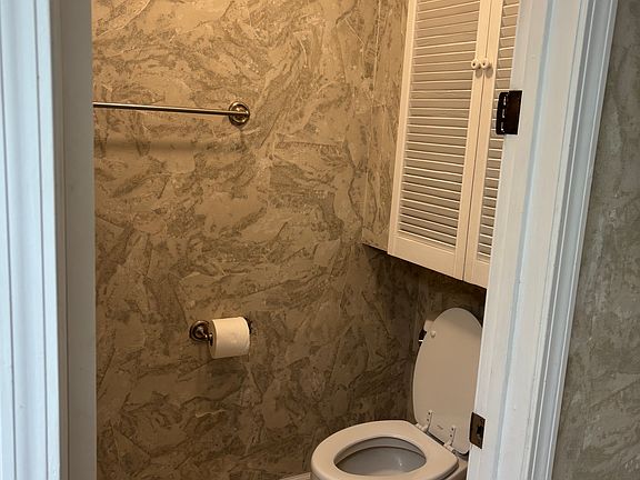 3rd image of 6124 Tremain Dr