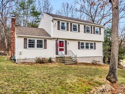 9 Minot Ave, Acton, MA, 01720