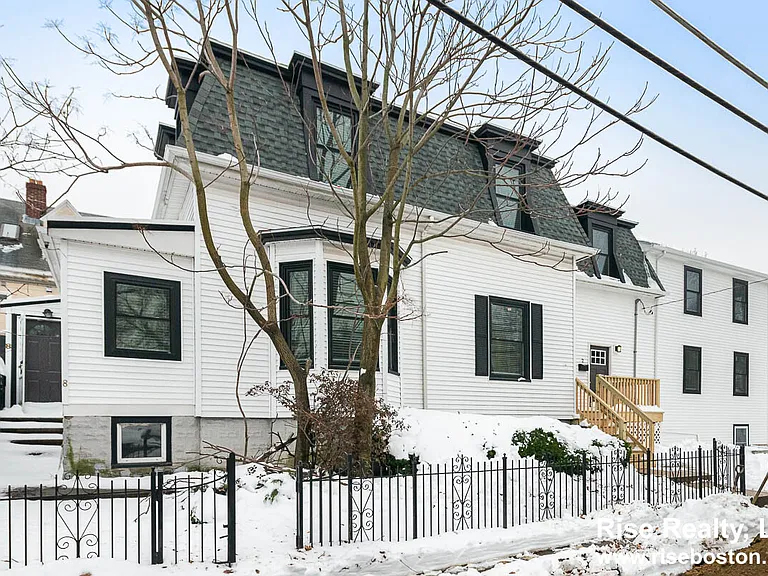 10 Marion St #1 — Photo 14