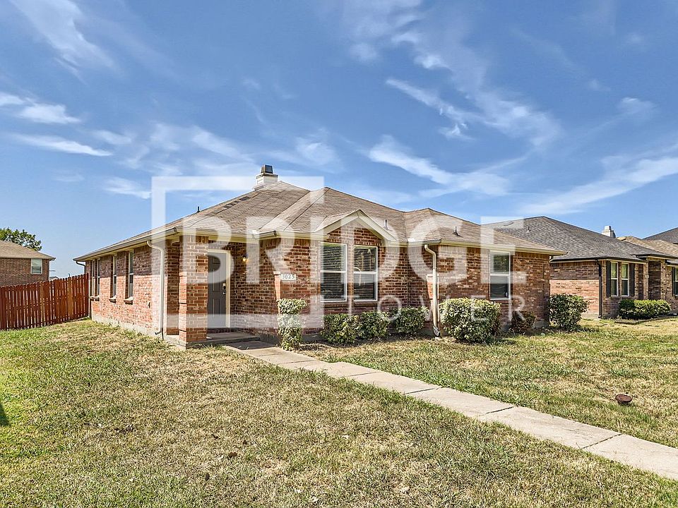 1st image of 3025 Coolwood Ln