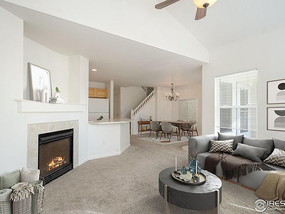 3rd image of 1867 Halfmoon Cir